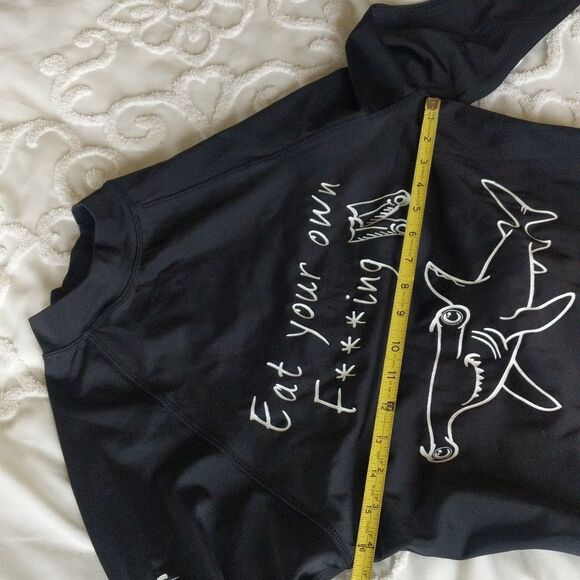 Rash Guard With Shark Motif - Picture 10 of 11